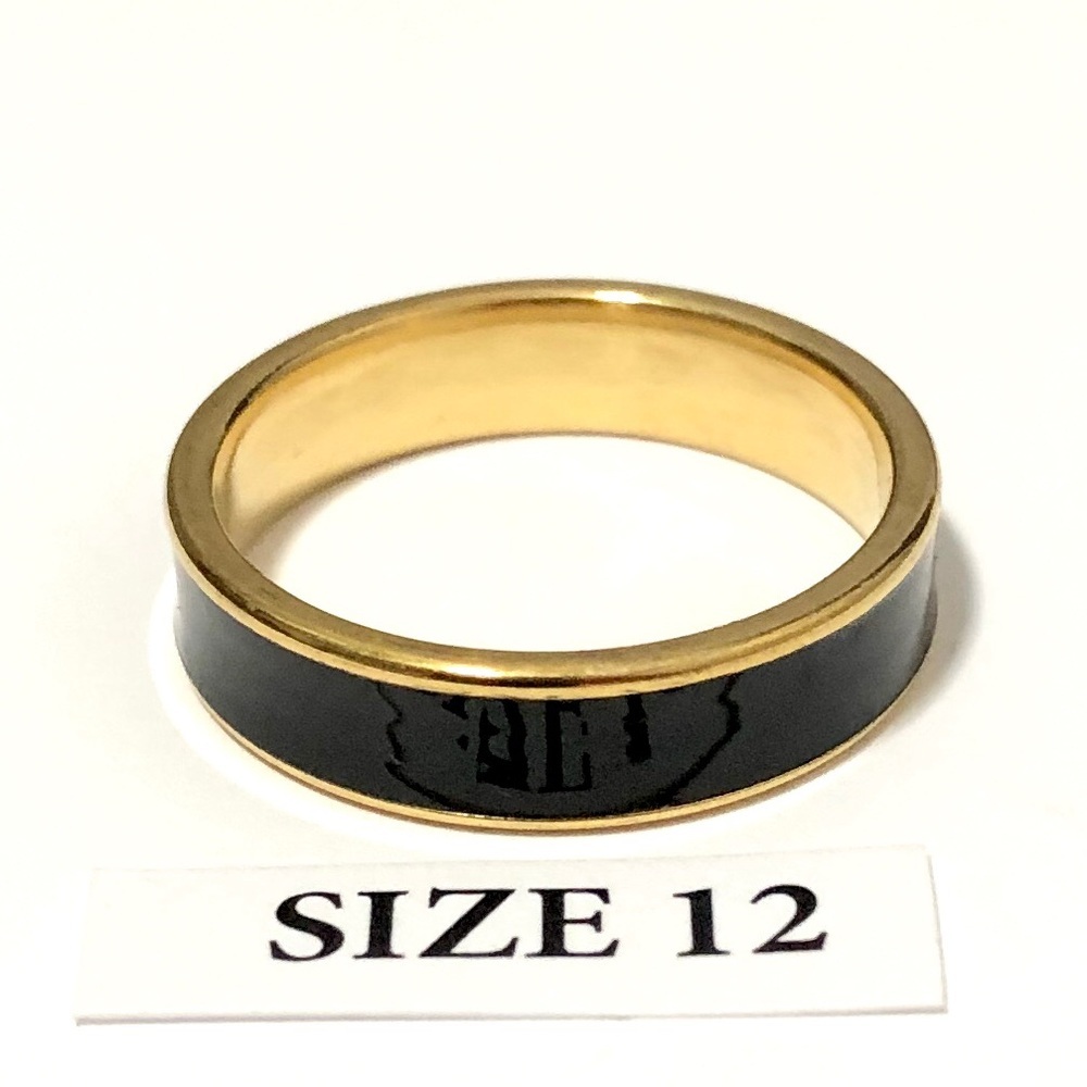 Men’s / Women’s Gold Tone Ring, Size 12